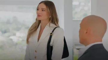 A.L.C. Banks Blazer court en coton mélangé bouclé porté par Alanna Golden comme on le voit dans Selling Sunset (S08E07)