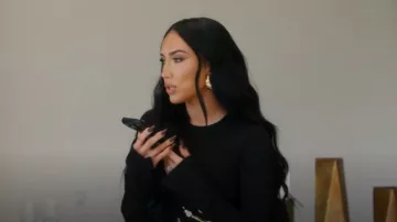Bottega Veneta Pendientes Colgantes Grandes usados por Breana Tiesi como se ve en Selling Sunset (S08E07)
