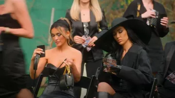 Bolso bandolera Alexander Mcqueen Negro Crocodile Leather Box 19 para mujer usado por Chrishell Stause como se ve en Selling Sunset (S08E09)