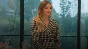 Autorretrato Vestido blazer de pata de gallo usado por Alanna Goldie como se ve en Selling Sunset (S08E06)