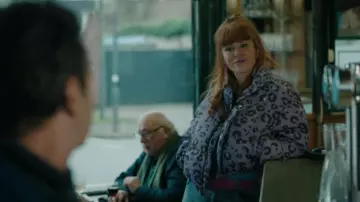 The looks of the HPI series: Morgane Alvaro (Audrey Fleurot) wears a printed down jacket in episode 8, season 2