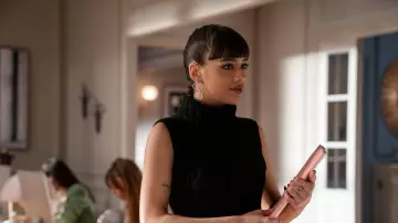 Emily in Paris TV series Jewelery: Geneviève (Thalia Besson) is wearing Mara Paris Aino Earrings in season 4, episode 8