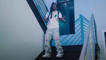 ¿Quién decide la guerra? Vaqueros blancos con cáliz adornado que lleva Hotboii en el primer día de Hotboii "9/11" (Video Oficial) REACCIÓN