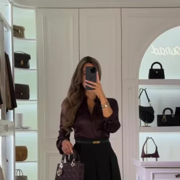 Lamees Mourad usó un brazalete de oro en su cuenta de Instagram de Reels @lameesmourad