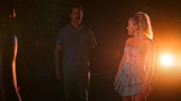 Mother Raw-Edge Denim Mini Skirt worn by Eve Stripling (Meredith Hagner) as seen in Bad Monkey (S01E07)