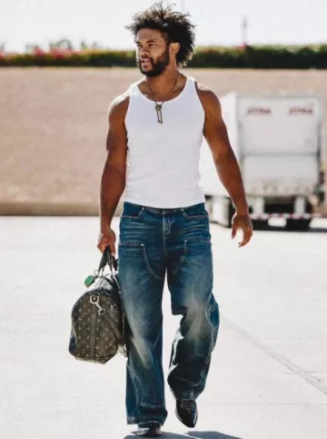 Botas vaqueras texanas Louis Vuitton Brown Sunset LV usadas por Kyler Murray en la cuenta de Instagram @blitzfits