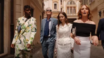 Fauré Le Page Bandida 22 Sling Bag worn by Julien (Samuel Arnold) as seen in Emily in Paris (S04E10)