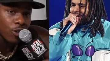 J. Cole wears 90s Char­lotte Hor­nets Hooded Jack­et for Home NBA All-Star Game 2019 Halftime Show