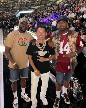 Zapatillas Gucci White & Beige GG Re Web usadas por Floyd Mayweather en la cuenta de Instagram @johnnydangandco