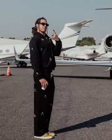 Casablanca Black Elements En Crayon Chándal usado por Aaron Gordon en la cuenta de Instagram @aarongordon