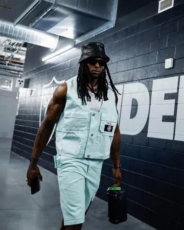Bottega Veneta Sombrero de pescador de cuero tejido negro usado por Davante Adams en la cuenta de Instagram @raiders