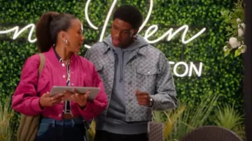 Veste Avery portée par Orlando 'Lando' Johnson (Martin Bobb-Semple) telle qu’on la voit dans All American : Homecoming (S03E12)