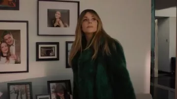 Michael Kors Green Fur Coat worn by Morgan (Kaitlin Olson) as seen in High Potential (S01E01)
