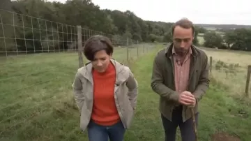 Chaqueta Fjallraven Stina usada por Kelly Cobiella como se ve en Today el 26 de septiembre de 2024