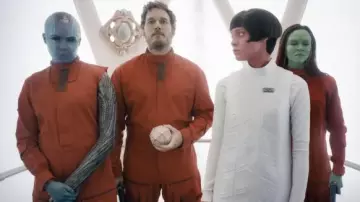 Costumes of Guardians of the Galaxy Volume 3: Chris Pratt wears Red orange jumpsuit as Peter Quill / Star-Lord in the movie