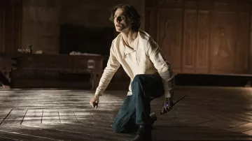 Weapons of Dune Movie: Dagger used by Paul Atreides (Timothée Chalamet)