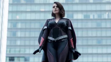 Costumes of The Boys TV series: Stormfront (Aya Cash) wears Cosplay Suit in season 2