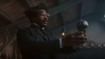 Furniture of Ant-Man and the Wasp: Quantumania: Power core used by Kang the Conqueror (Jonathan Majors)