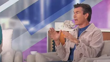 Camisa de pana All Saints Castleford usada por Jerry O'Connell como se vio en The Talk el 26 de septiembre de 2024