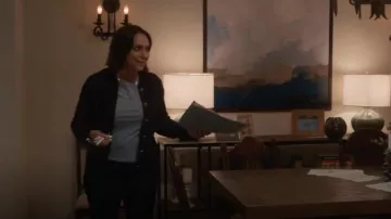 Rag & Bone The Slub Tee porté par Maddie Kendall (Jennifer Love Hewitt) comme on le voit dans 9-1-1 (S08E01)