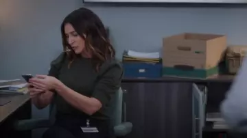 Frame Frankie Tee worn by Dr. Amelia Shepherd (Caterina Scorsone) as seen in Grey's Anatomy (S21E01)