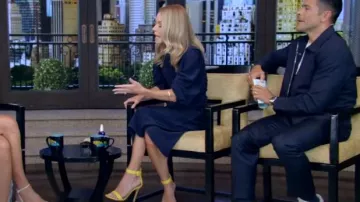 Sandalias de cuero metalizado Gianvito Rossi Portofino 85 usadas por Kelly Ripa como se vio en LIVE with Kelly and Mark el 18 de septiembre de 2024