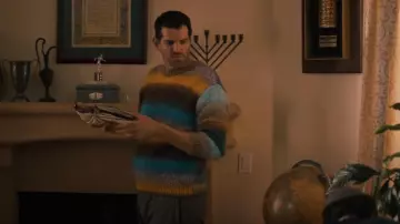 Yitai Radio Star Knit Jumper worn by Sasha Roklov (Timothy Simons) as seen in Nobody Wants This (S01E08)
