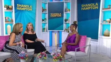 Vestido midi Lela Rose con hombros descubiertos y ribete festoneado usado por Jenna Bush Hager como se ve en Today el 4 de octubre de 2024
