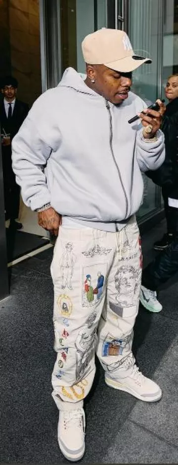 Jordan 3 Retro Craft Ivory portée par DaBaby sur le compte Instagram @dababy