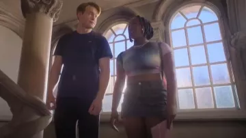 Monki Crop Top in Purple Multi Blurred Abstract Print worn by Tara Jones (Corinna Brown) as seen in Heartstopper (S03E08)