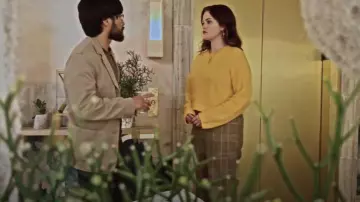 Boden Westbourne Wool Trousers worn by Mabel Mora (Selena Gomez) as seen in Only Murders in the Building (S04E06)