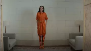 Bottes à plateforme portées par Tawny Brothers (Siena Werber) comme on le voit dans Only Murders in the Building (S04E06)