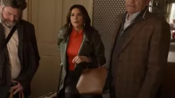 Ted Baker Morliee Crop Sweater worn by Eva Longoria (Eva Longoria) as seen in Only Murders in the Building (S04E07)