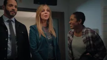 Miaou Blue Venus Printed Corset Top worn by Morgan (Kaitlin Olson) as seen in High Potential (S01E02)