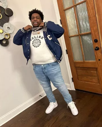Celine White & Navy Seal Logo T Shirt worn by Big30 on the Instagram account @ceobig30