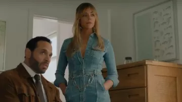 Zara Metal Carabiners Link Belt worn by Morgan (Kaitlin Olson) as seen in High Potential (S01E03)