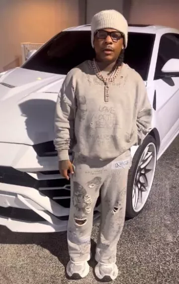 Zapatillas Balenciaga White & Grey 10XL usadas por Rylo Rodriguez en la cuenta de Instagram @rylo_rodriguez6