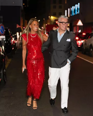 Sandales Giuseppe Zanotti Catia portées par Anna Dello Russo au dîner Max & Co. le 17 septembre 2024