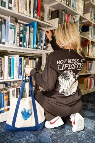 Unwell Hot Mess It’s a Lifestyle Sweatpants worn by Alix Earle on her Instagram Post on September 19, 2024