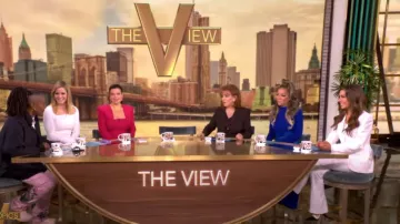 Manolo Blahnik Fabio Zapatos de tacón de aguja de cuero mixto usados por Alyssa Farah como se vio en The View el 8 de octubre de 2024