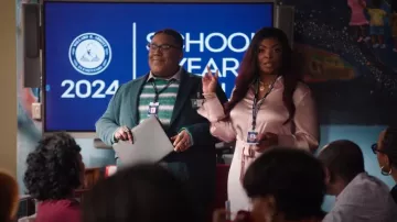 Reiss Nico Silk Shirt Dress In Nude worn by Ava Coleman (Janelle James) as seen in Abbott Elementary (S04E01)