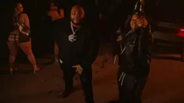 Jeans Amiri Black MX1 porté par Tee Grizzley dans Tee Grizzley - You Hear Me (feat. YTB Fatt) [Vidéo officielle]