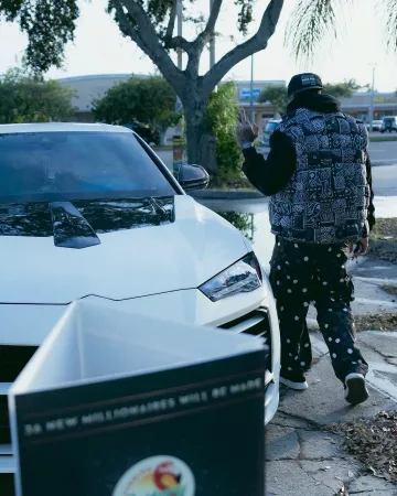 Kapital Black Bandana Woven Vest worn by Odell Beckham Jr. on the Instagram account @obj