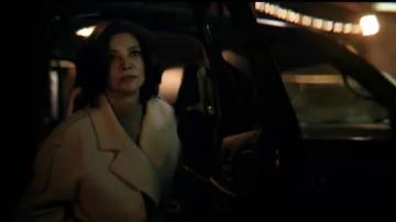 Wardrobe of The Penguin TV series: Nadia Maroni (Shohreh Aghdashloo) wears White Wool Coat in season 1