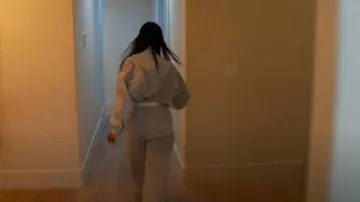 Pantalon de survêtement Alexander Wang Layered-Design porté par Lisa Barlow comme on le voit dans The Real Housewives of Salt Lake City (S05E05)