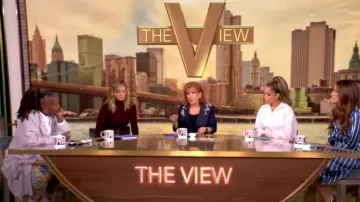 Magnolia Pearl Embroidered Jeans worn by Whoopi Goldberg as seen in The View on  October 15, 2024