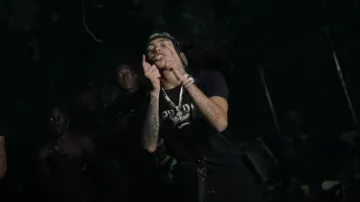 Prada Noir Prada Milano Knit T Shirt porté par DD Osama dans DD Osama - Ingrat, avec Lil Crix