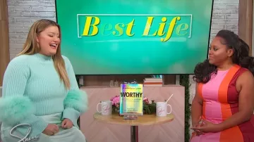 LaPointe Feathered Cashmere & Silk Sweater worn by Jamie Kern Lima as seen in Sherri on October 16, 2024