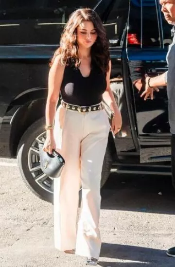 Jennifer Fisher Puffy Ring worn by  Selena Gomez at Rare Beauty Meet and Greet on October 8, 2024