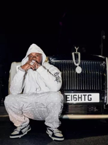 Pantalones de chándal Chrome Hearts White Allover Cross usados por Yo Gotti en la cuenta de Instagram @yogotti1_fans